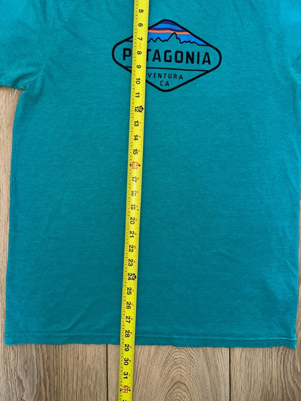 Patagonia Men’s Teal Blue Crew Neck Tee Slim Fit Organic Cotton/Poly Gorpcore L - Picture 4 of 7